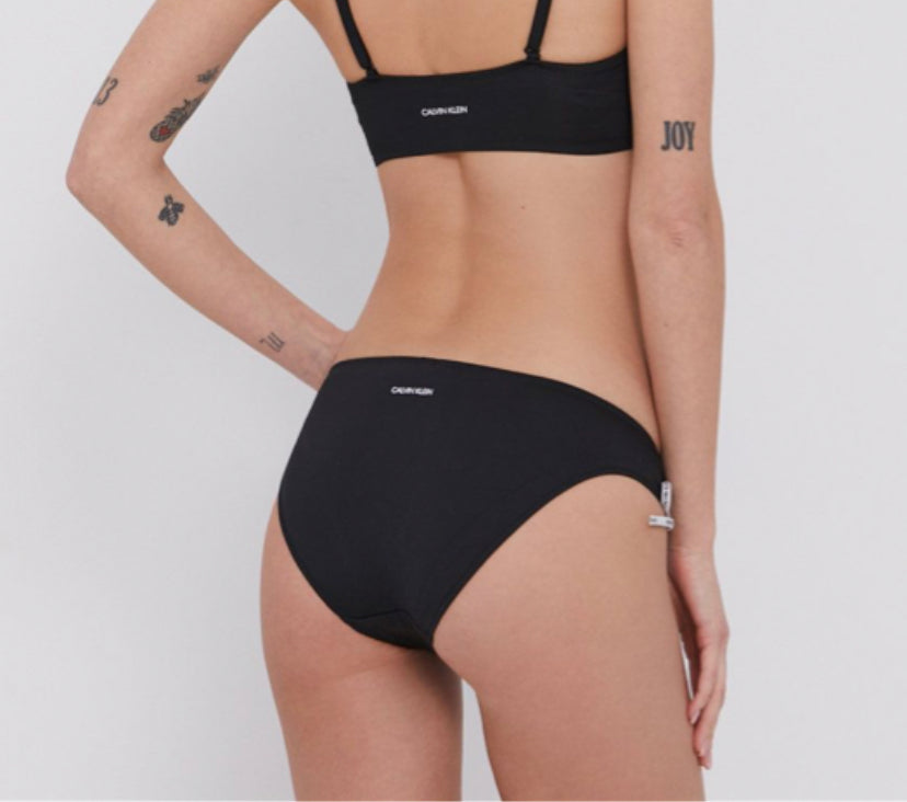 Bikini apatinė dalis