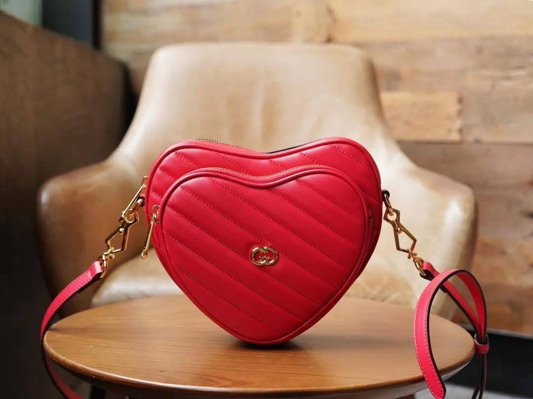 Gucci rankinė